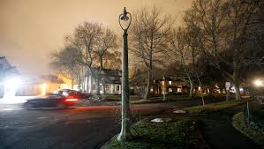 When it comes to how much does the street lights cost, many of us will be afraid of the price to replace and run the street lamps after buying them. How Many Dollars Does It Take To Change A Street Light