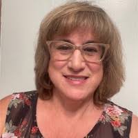 Mary Nieman's Instagram, Twitter & Facebook