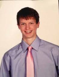 The Official Magazine of the 101st Airborne Division Associafion Fall 2013  www.facebook.com/101stAirborneDivisionAssociafion www