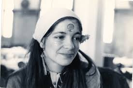 Qué cantan los poetas de ahora?