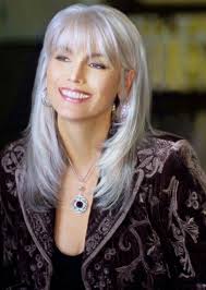 Neva Owens (newnhip)