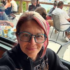 Merry Kuchle (@merryabouttown) • Instagram photos and videos