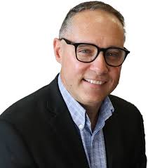 How to Win the Trust of Detractors