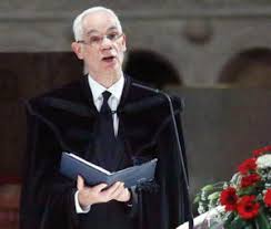 Az alább teljességében idézett cikk legfontosabb része: Karoligaspar Jhnnsclvn S Blog 2 Oldal