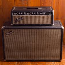 Ich habe mir den amp aus neugierde gekauft um einen backup verstärker mit allen effekten zu haben. 1965 Bassman Blackface Head Fender Max Guitar Max Guitar
