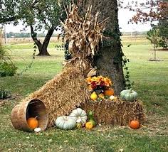 Fall Yard Decorations Hay Bales More Fall Yard Decor Fall Outdoor Decor Fall Outdoor