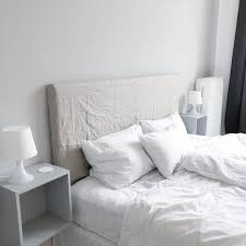 Nachttisch Ikea Eket Mit Induktionsladepad Nordmarke Und Lampe Lampan Home Bed Sheets