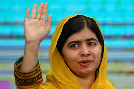 Malala Broke Down In Tears After She Returned Home To Pakistan For The  First Time Since She Was Shot