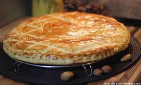 Galette Des Rois Sans Sucre Frangipane Sans Beurre Recettes Pour Diabetiques Et Dietetiques Recette Galette Des Rois Sans Sucre Galette Des Rois Galette Des Rois Frangipane