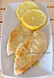 Il sapore del limone con il gusto della scaloppina crea un connubio a dir poco perfetto. Scaloppe Di Pollo Al Limone Con Pepe Verde Le Delizie Di Patrizia