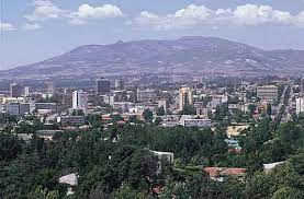 الحد الأدنى من وقت الاتصال. Ù…ÙˆØ§Ø·Ù† ÙŠØ³Ø§ÙØ± Ù…Ø¹ Ø®Ø¯Ø§Ù…ØªÙ‡ Ø§Ù„Ø¥Ø«ÙŠÙˆØ¨ÙŠØ© Ø¥Ù„Ù‰ Ø¹Ø§ØµÙ…Ø© Ø¥Ø«ÙŠÙˆØ¨ÙŠØ§ Ø£Ø¯ÙŠØ³ Ø£Ø¨Ø§Ø¨Ø§ ÙÙŠ Ø¥Ø¬Ø§Ø²Ø© Ø§Ù„Ø¹ÙŠØ¯ Ø§Ù„Ù€ÙƒÙ€Ø´Ù€ÙƒÙ€ÙˆÙ„