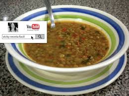 ¿cómo se prepara lentejas con tocino, chorizo y patatas? Sopa De Lentejas Con Tocino Lentil Soup With Bacon Sopa De Lentejas Vicky Receta Facil Lentejas