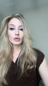 Curtain bangssss 🥷