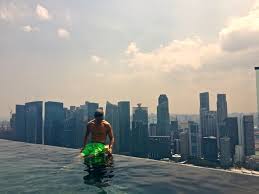 The detailed travel report to the marina bay sands hotel and the infinity pool in singapore will be delivered, but we have already uploaded the pictures. Hotel With The Worlds Best Infinity Pool Traveltomtom Net