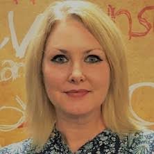 Amanda Driscoll's Instagram, Twitter & Facebook