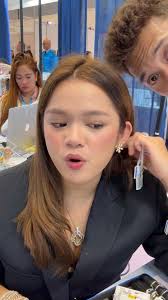 ✨ HONG KONG JEWELRY SHOW LIVE! ✨, Mga madame, ready to sparkle even  brighter today? 💖 We’re showcasing our Hong Kong Setting Diamonds all  natural, real, and straight from factory price, kaya super ...