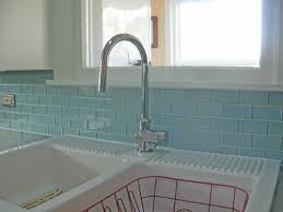 Perfect Use Of Aqua Glass Subway Tile Gorgeous Https Www Subwaytileoutlet Com Products Aq Glass Subway Tile Blue Glass Tile Backsplash Mosaic Tile Kitchen