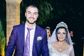 Culiță sterp și iubita, ceartă mare în văzul tuturor românilor! Amanta Lui CuliÅ£Äƒ Sterp DeclaraÅ£ii Despre Carmen De La Salciua Si DivorÅ£ul Momentului