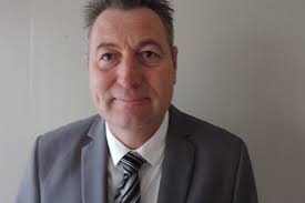 Municipales 2020 Face à Caroline Chanu, F. Brogniard présente sa liste  complète à Valdallière