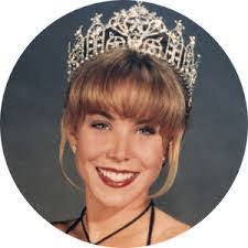 Shannon Gambill's Instagram, Twitter & Facebook