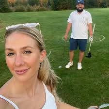 Amber-Jo Bowman (@amberjomusic) • Instagram photos and videos