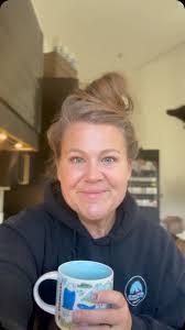 Connie Leland's Instagram, Twitter & Facebook