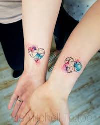 L O V E Love Sistertattoos Bestfriends Hearttattoo Watercolortattoo Jusmitchelltattoo Lin Partnertattoo Partner Tattoo Vorlagen Tattoo Ideen Familie