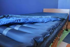 Waterbed mattresses including single, queen and california king sizes. Which Is The Best Water Bed Or Air Bed To Prevent Bedsores Quora