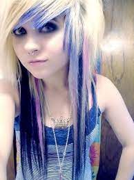 Long Scene Hairstyles And Emo Hairstyles Share The Same Characteristics For One They Are Both Worn By Younger Adu Blonde Scene Hair Scene Hair Emo Scene Hair