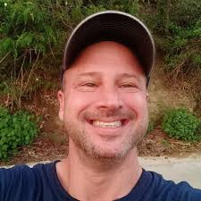 Harlan Moore (@Lord_of_Luxury)