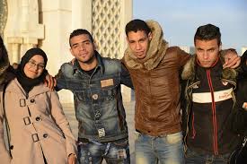 In 2014, most of the 86,206 foreign residents are french people, spaniards Hassan Ii Mosque People 2 Casablanca Pictures Morocco In Global Geography