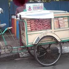 Meskipun pabrik roti ini pertama didirikan di bogor oleh tan Inilah 5 Fakta Tan Ek Tjoan Toko Roti Tertua Di Jakarta