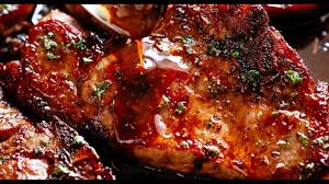 Add pork chops, in batches if necessary, and cook until golden brown and the center reaches 150 degrees, about 6 minutes per. Easy Honey Garlic Pork Chops Cafe Delites