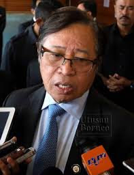 Tan sri pandikar amin mulia, berkata kecewa dengan tindakan orang ramai mengecamnya dalam media sosial beliau tidak. Abang Johari Tidak Sependapat Dengan Pandikar Amin Berhubung Ma63 Utusan Borneo Online