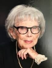 Noreen Holcomb's Instagram, Twitter & Facebook