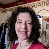 Mary Carls's Instagram, Twitter & Facebook