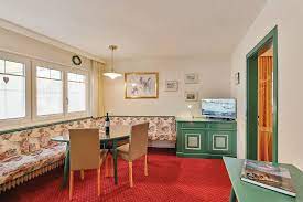 Das haus anna liegt zwischen stuben und klösterle am arlberg. Zimmer Haus Anna Stuben Am Arlberg