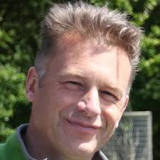 Chris packham was a familiar figure to any child of the late 80s and early 90s as one of the three presenters of the brilliant really wild show, one of those rare kids programmes that managed to keep the perfect balance between entertainment and education.since then, of course, packham has moved on to helm the bbc's springwatch series, where he's become notorious for shoehorning song titles by. Chris Packham Tv Show Host Age Birthday Bio Facts Family Net Worth Height More Allfamous Org