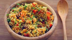 Best Quinoa Salad Recipe Ever Colourful Mint Turmeric Salad Video Salad Cool Eatclean Best Quinoa Salad Recipes Salad Recipes Quinoa Salad Recipes