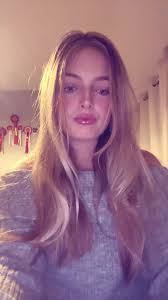 forgot the words and couldnt get my earring in 😔