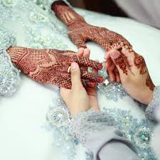 6 cara mudah membuat henna beserta tips memakainya. Jasa Henna Jember Henna Tangan Gambar Gambar Henna Gambar Henna Henna Simple Cara Henna Henna Di Tangan Motif Henna Henna Kaki Henna Art Hena Henna Simple Tangan Contoh Henna Membuat Henna