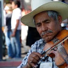 Margarito Talavera Musico Violinista Urbano ( Todos me dice "A Poco" ) :El  arte y realizacion de documentales.