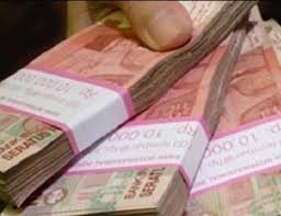 Inilah ulasan tentang mimpi diberi uang mantan istri dan sejumlah informasi lain yang berkaitan dengan mimpi yang anda alami. 4 Arti Mimpi Diberi Uang Menurut Tafsir Primbon Psikolog