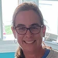 Colleen Groh's Instagram, Twitter & Facebook