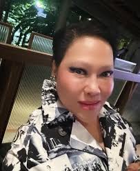 BOTTEGA VENETA CELEBRATES QIXI WITH A NEW FILM, TOWARDS YOU In celebration  of Qixi, Bottega Veneta's new film “Towards You” explores the universality  of love today. Love's intricacies are told through a