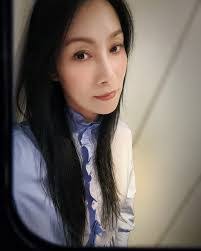 Gina Tan's Instagram, Twitter & Facebook