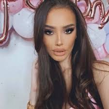 Tamara Hargrove's Instagram, Twitter & Facebook