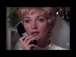 Jane seymour may have first come to court in the service of queen catherine, but then was moved to wait on anne boleyn as anne rose in the king's favor and eventually became his second wife. Epingle Sur Film Assortiti In Lingua Francese