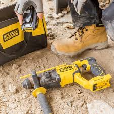 Vente Privee Bricolage Outillage 8 Sites A Connaitre En 2020 Outillage Bricolage Et Pose Parquet Flottant