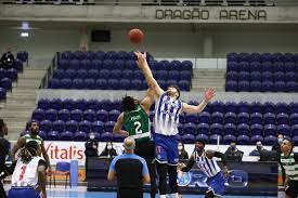 Sporting e fc porto medem forças no pavilhão joão rocha, no jogo 1 da final do playoff da liga placard de basquetebol. Basquetebol Fc Porto Vence Classico Frente Ao Sporting Cp Jornal Universitario Do Porto